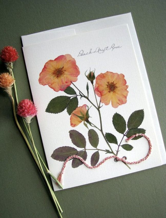 Pressed flowers cards thank you cards turn your wedding flowers into thank you cards...