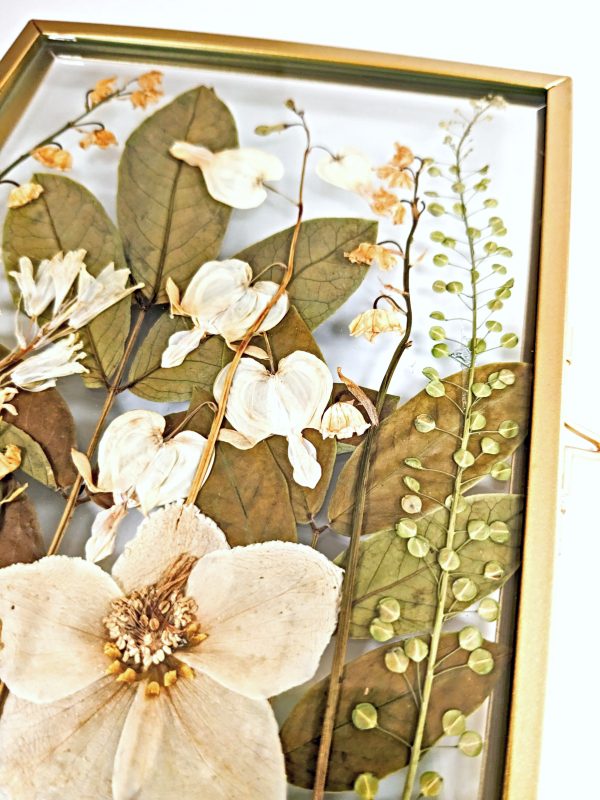spring pressed preserved dried preservation floral artist art wildflower wedding bouquet dorset